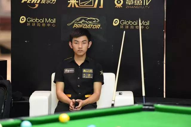 为比赛增添 为比赛增添