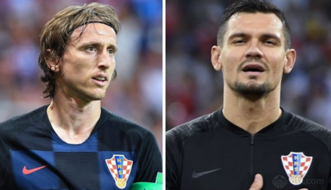 本场比赛开 本场比赛开