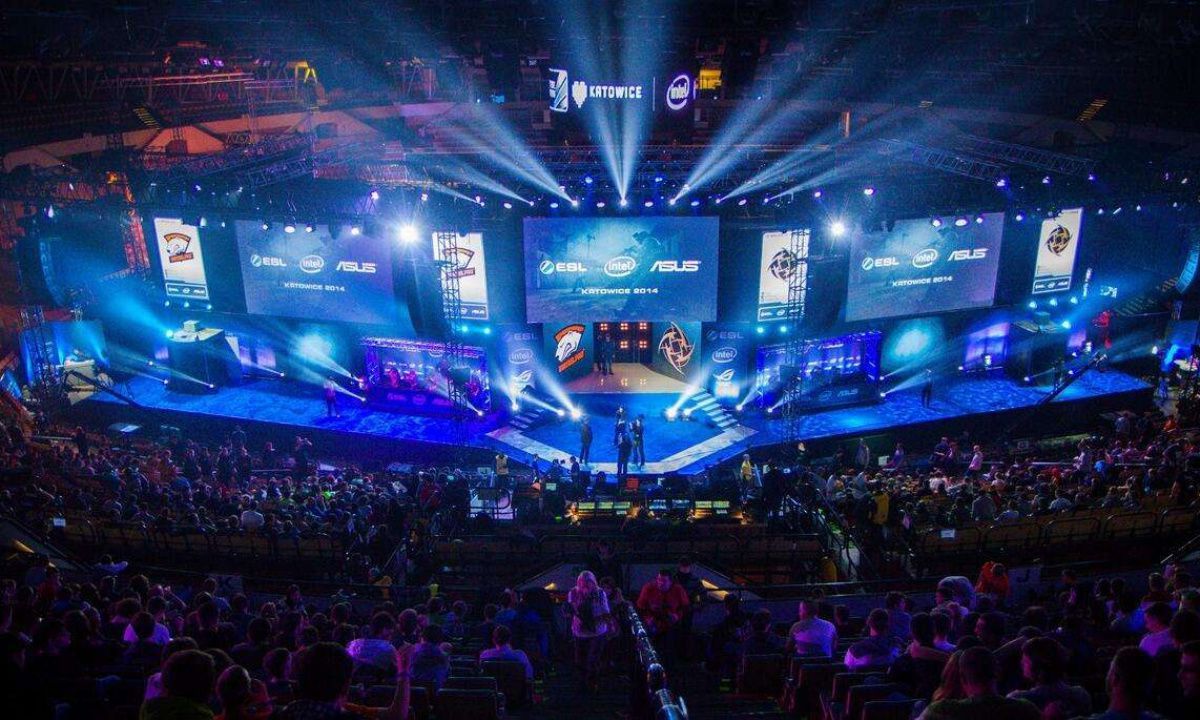 意力与犯规 意力与犯规