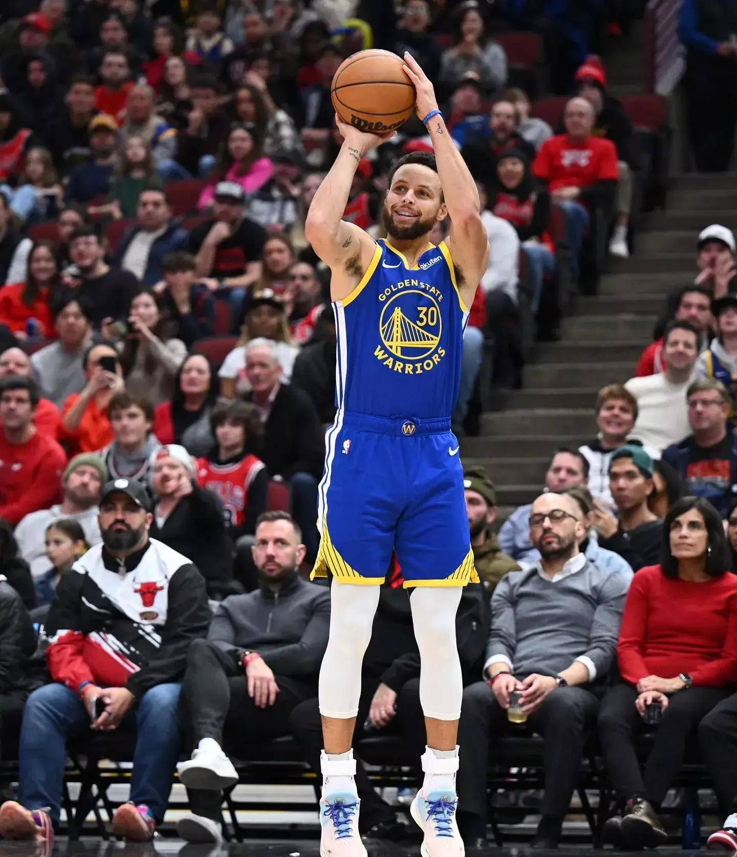 的重大公告 的重大公告